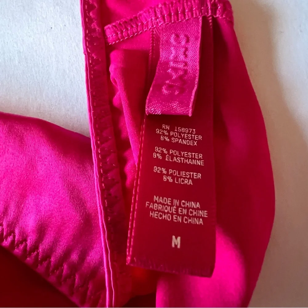 SKIMS HIGH SHINE SATIN TIE BACK BRALETTE RASPBERRY SIZE MEDIUM NWOT